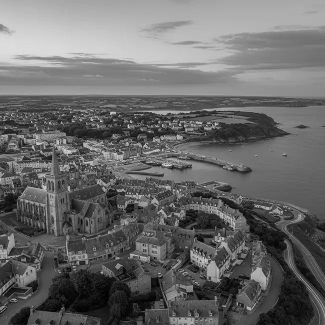 vue de saint-brieuc en bretagne pour enquete privé détective aquila
